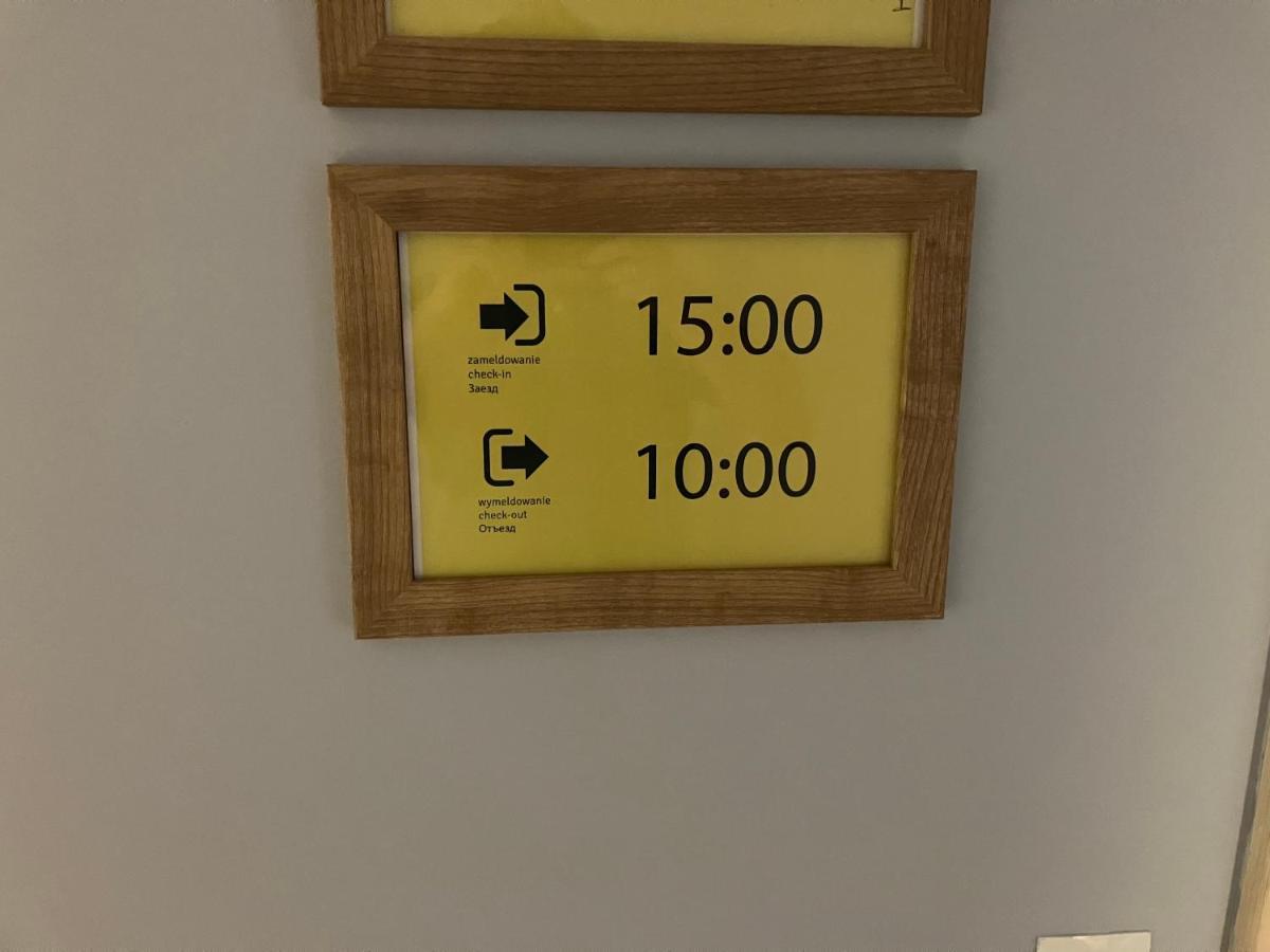 Apartel Piaseczno Piaseczno  Buitenkant foto