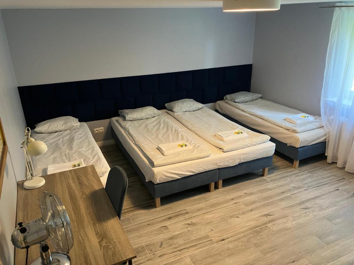 Apartel Piaseczno Piaseczno  Buitenkant foto