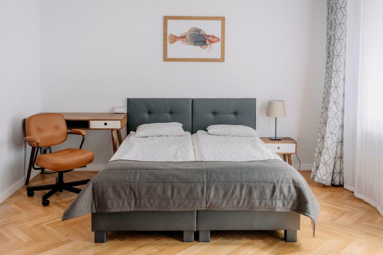 Apartel Piaseczno Piaseczno  Buitenkant foto