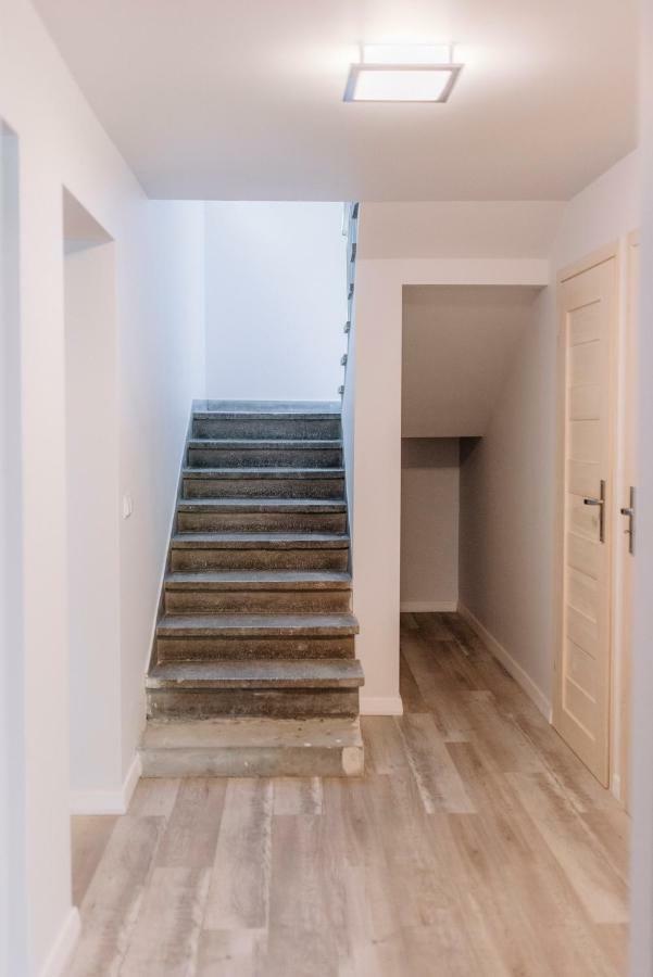 Apartel Piaseczno Piaseczno  Buitenkant foto